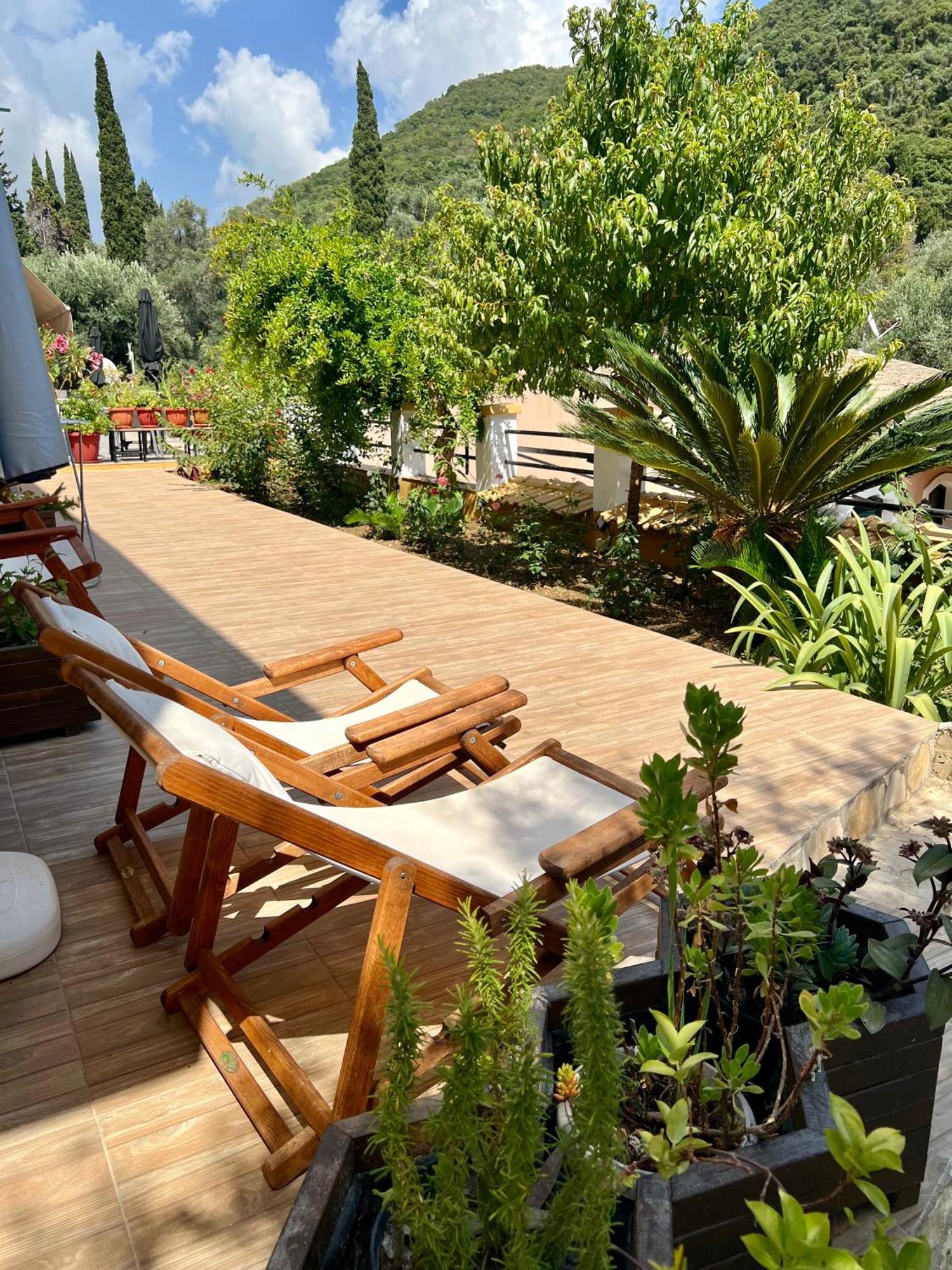 Afrodite'S Loft & Studios Paleokastritsa Exterior photo