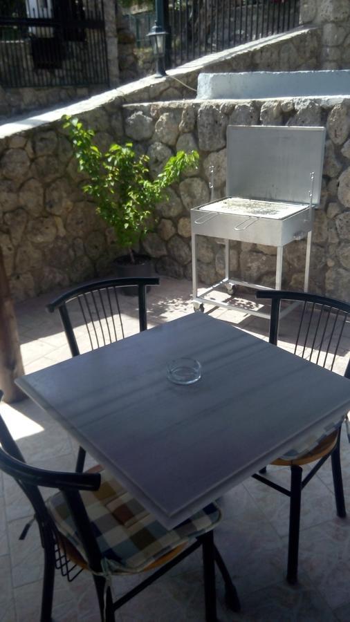 Afrodite'S Loft & Studios Paleokastritsa Exterior photo
